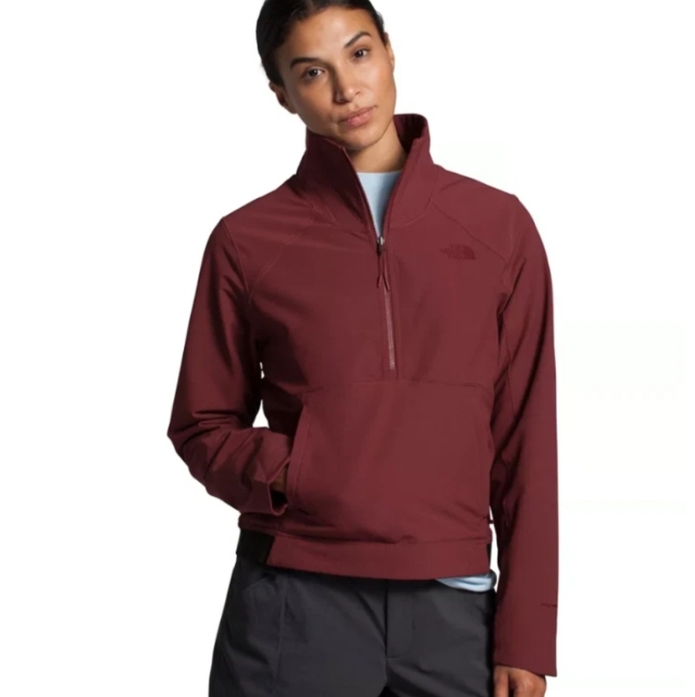 The North Face Women's Utility Jacket in Burgundy